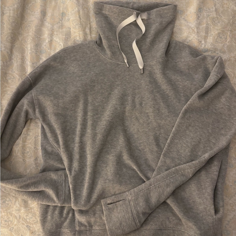 Lululemon Fleece Gray Turtleneck Sweater